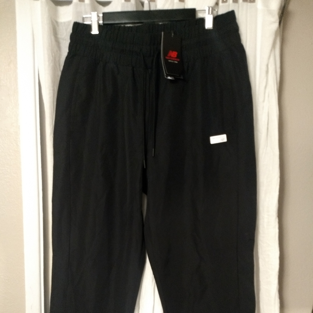 New balance joggers
